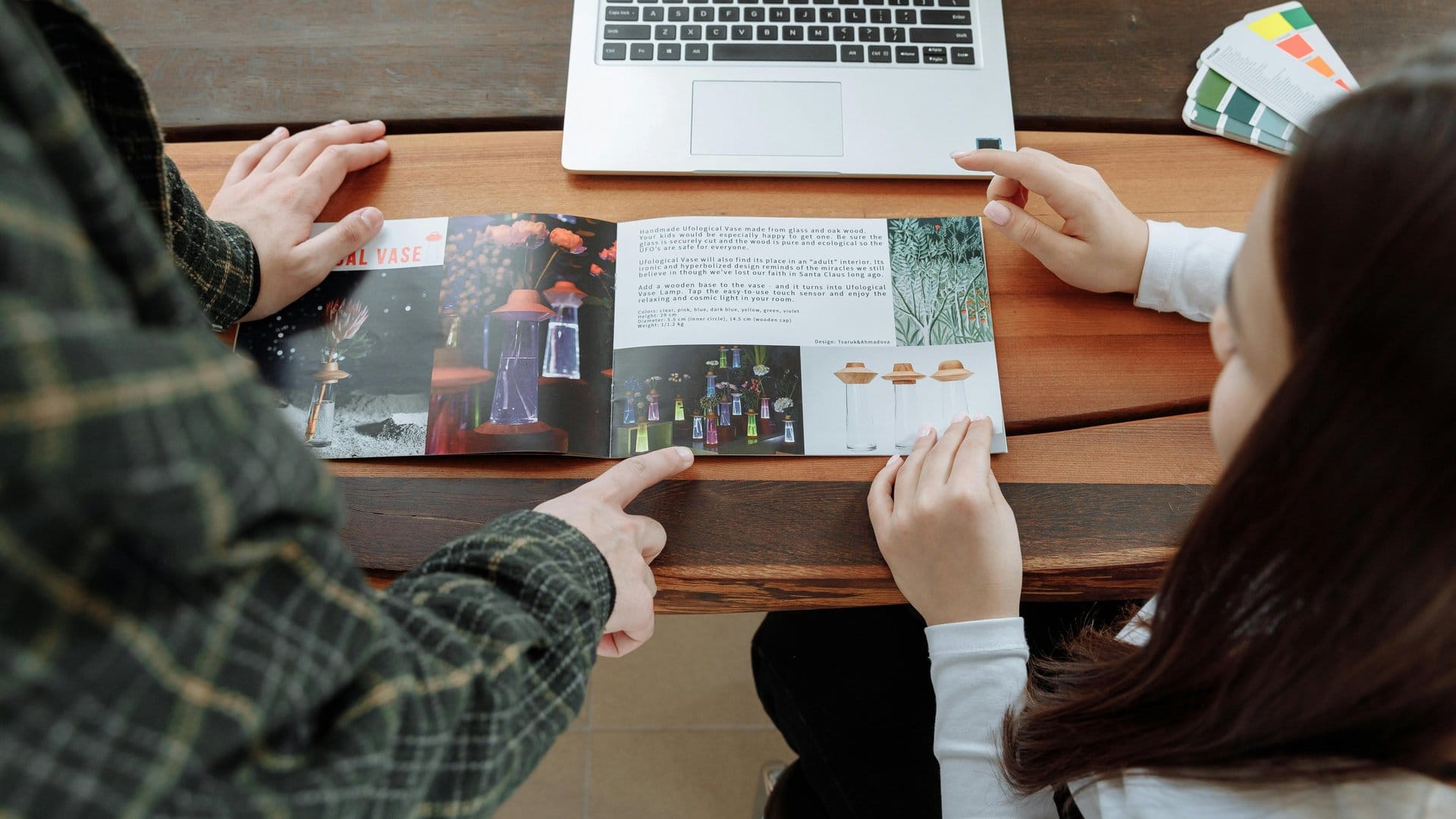 Adobe InDesign for marketing professionals — Adobe InDesign for Marketing and Communications Professionals | photo by Thirdman via Pexels
