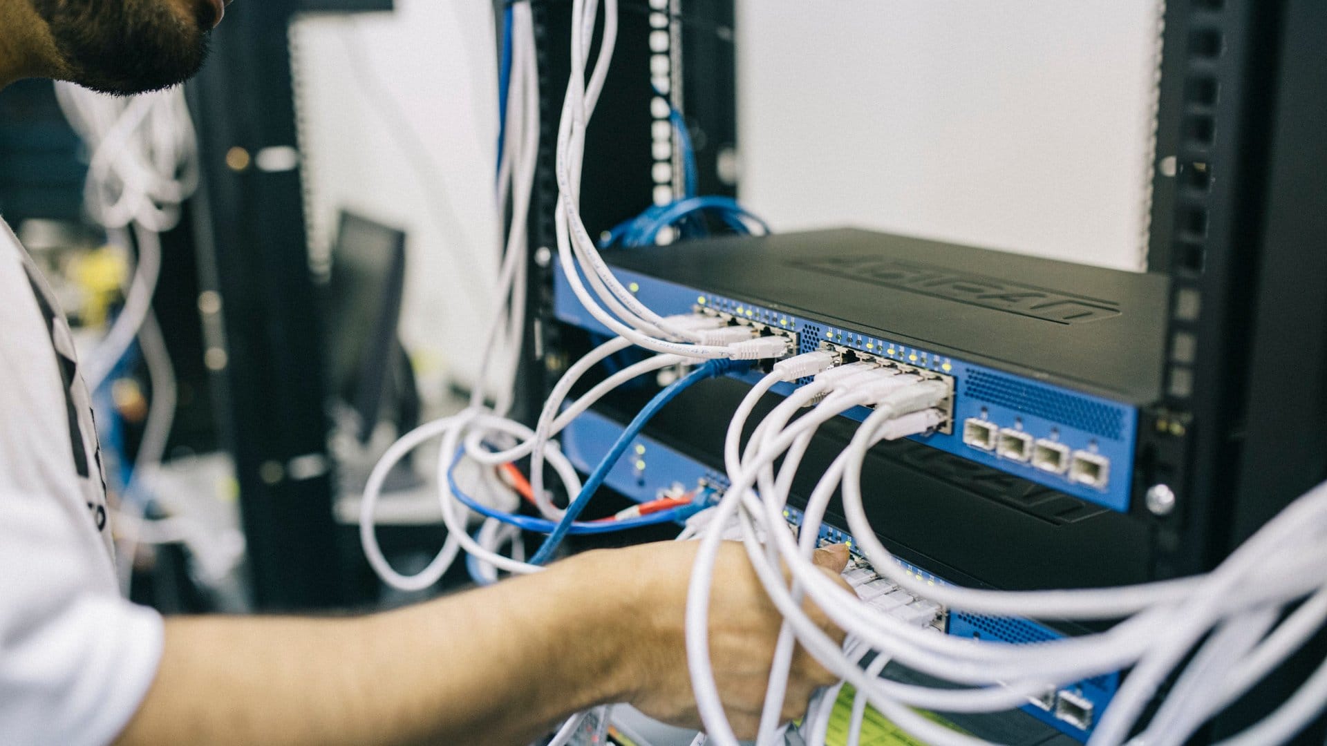 network administration certifications for IT professionals — Network Administration Certifications for IT Professionals | photo by Field Engineer via Pexels