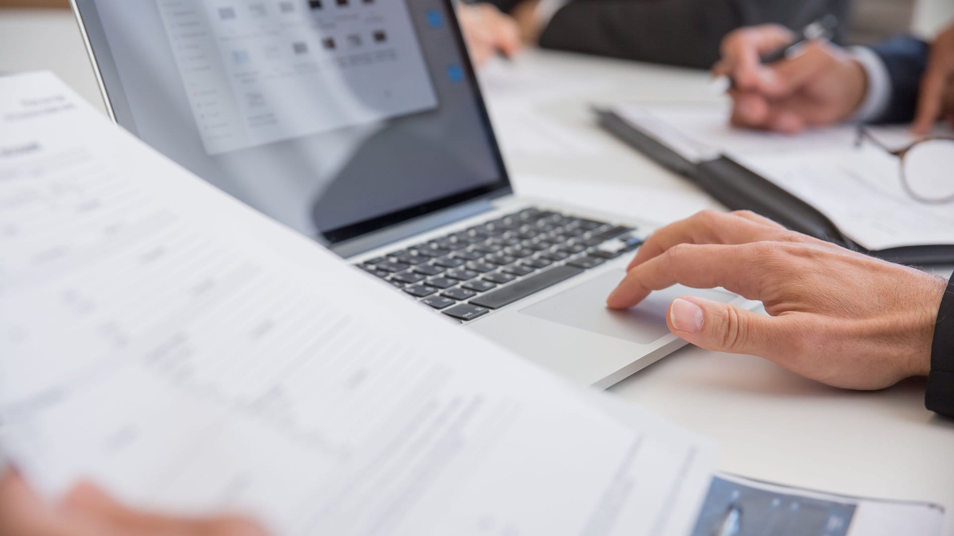 Adobe Acrobat Pro for office professionals — Adobe Acrobat Pro: What Office Professionals Need to Know | photo by Kampus Production via Pexels