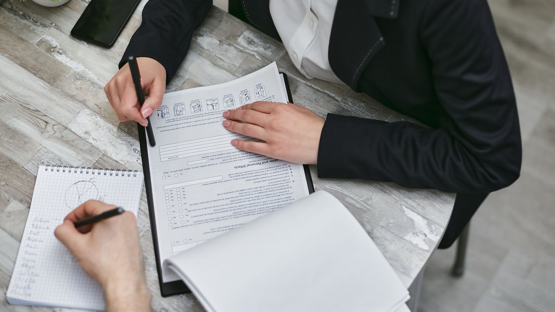 ITSG-33 Protected B requirements — ITSG-33 and Protected B: What Government IT Contractors Need to Know | photo by Mikhail Nilov via Pexels